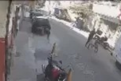 Câmeras flagram furto de bicicleta no bairro Jacaré, em Cabo Frio