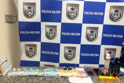 Três homens são detidos após fazer compras com notas falsas em São Pedro