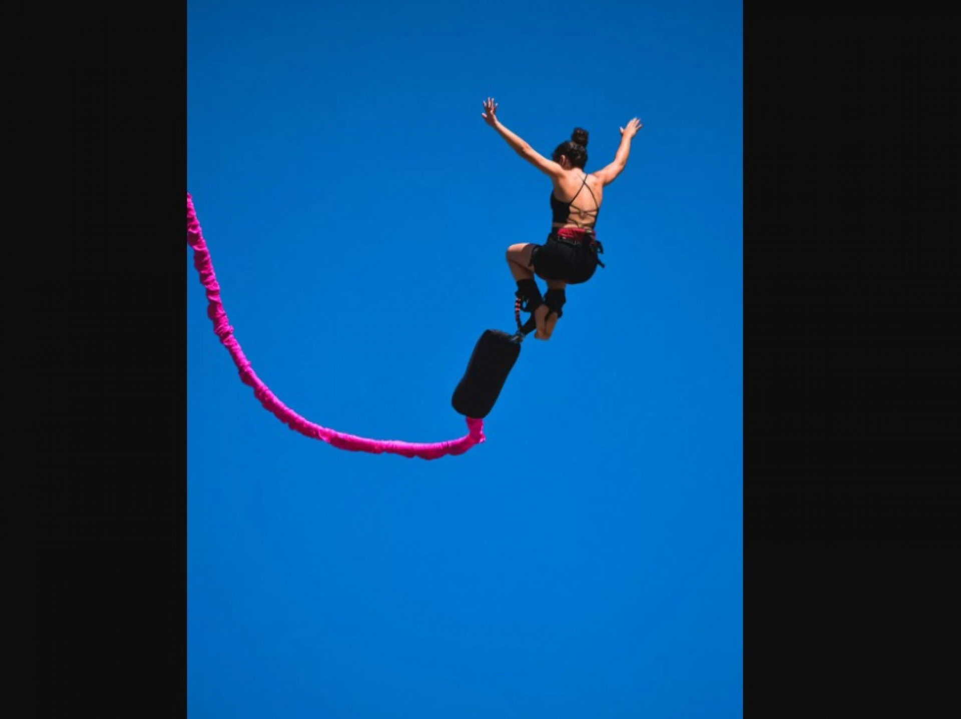 Entre as atra&ccedil;&otilde;es previstas est&atilde;o bungee jump e tirolesa. - Reprodu&ccedil;&atilde;o/