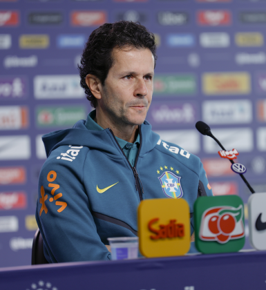 Neymar tem lesão confirmada e pode perder estreia na Copa