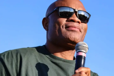 Anderson Silva responde Dana White e provoca: 'Careca falando me***'; entenda