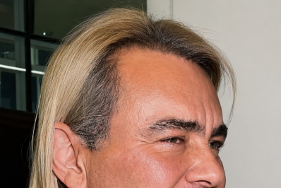 ‘He-Man é um gostoso’, dispara Carmo Dalla Vecchia após chuva de comentários sobre visual