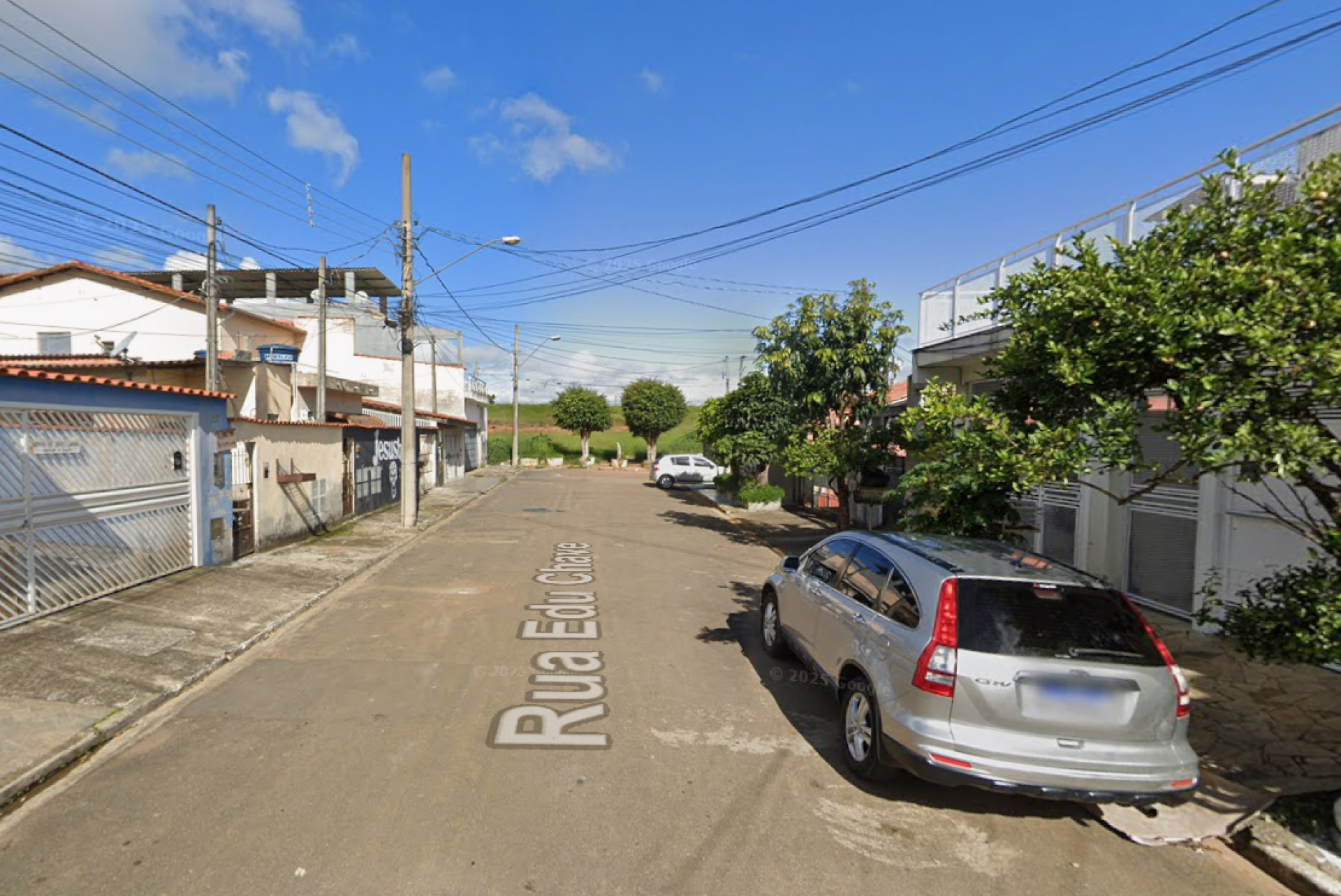 Homem mata vizinho a tiros após se irritar com bar
