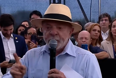 Em discurso em BH, Lula ignora operação da PF contra líder do governo