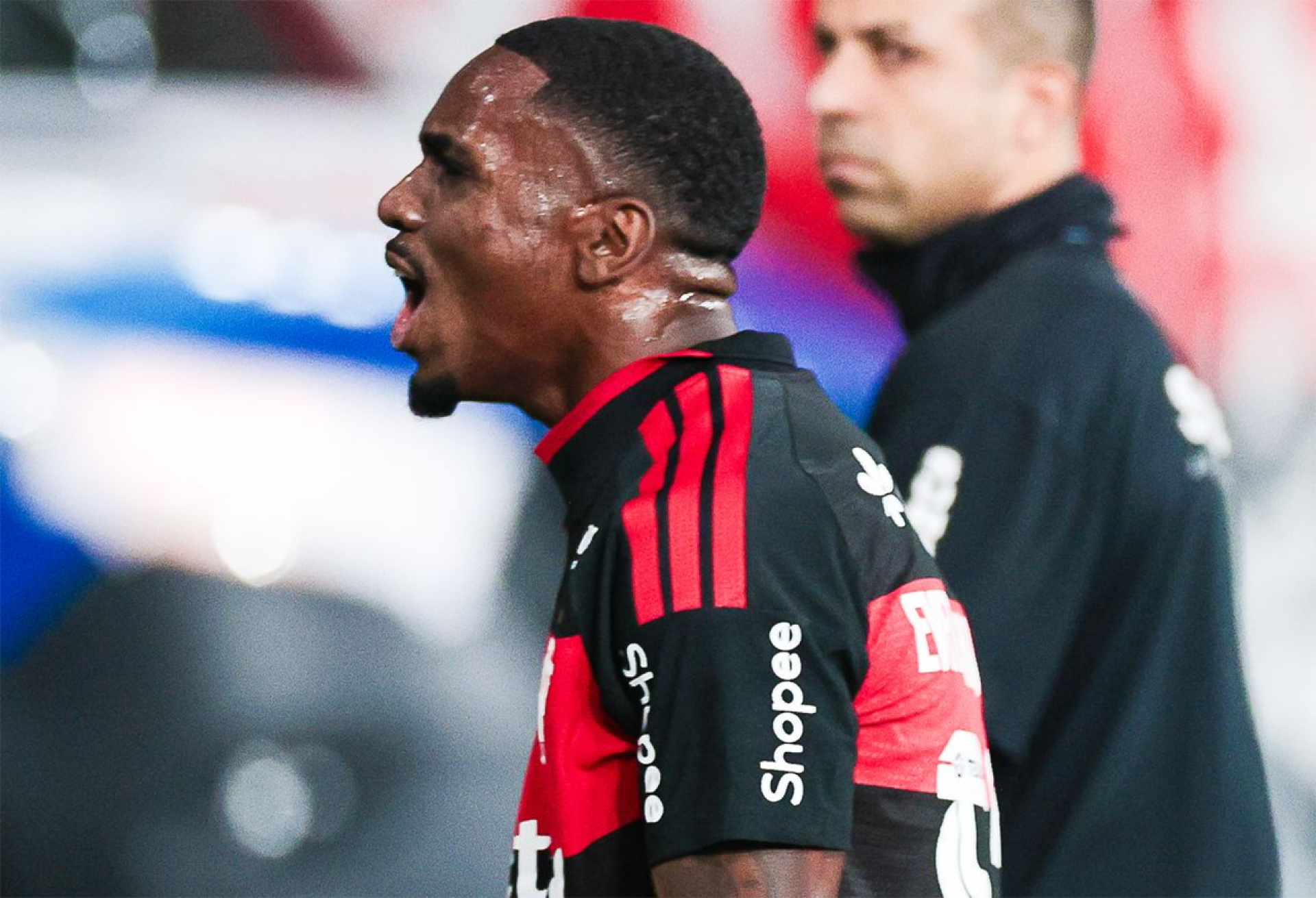 Milan prepara oferta de R$ 88 milh&otilde;es para tirar Evertton Ara&uacute;jo do Flamengo