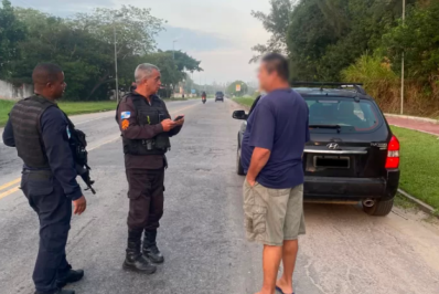 Câmeras identificam carro com suspeita de clonagem e veículo é apreendido em Iguaba Grande