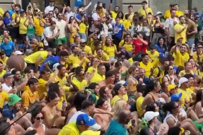 Vídeo: torcida do Brasil adapta remada viking da Noruega com 'créu'