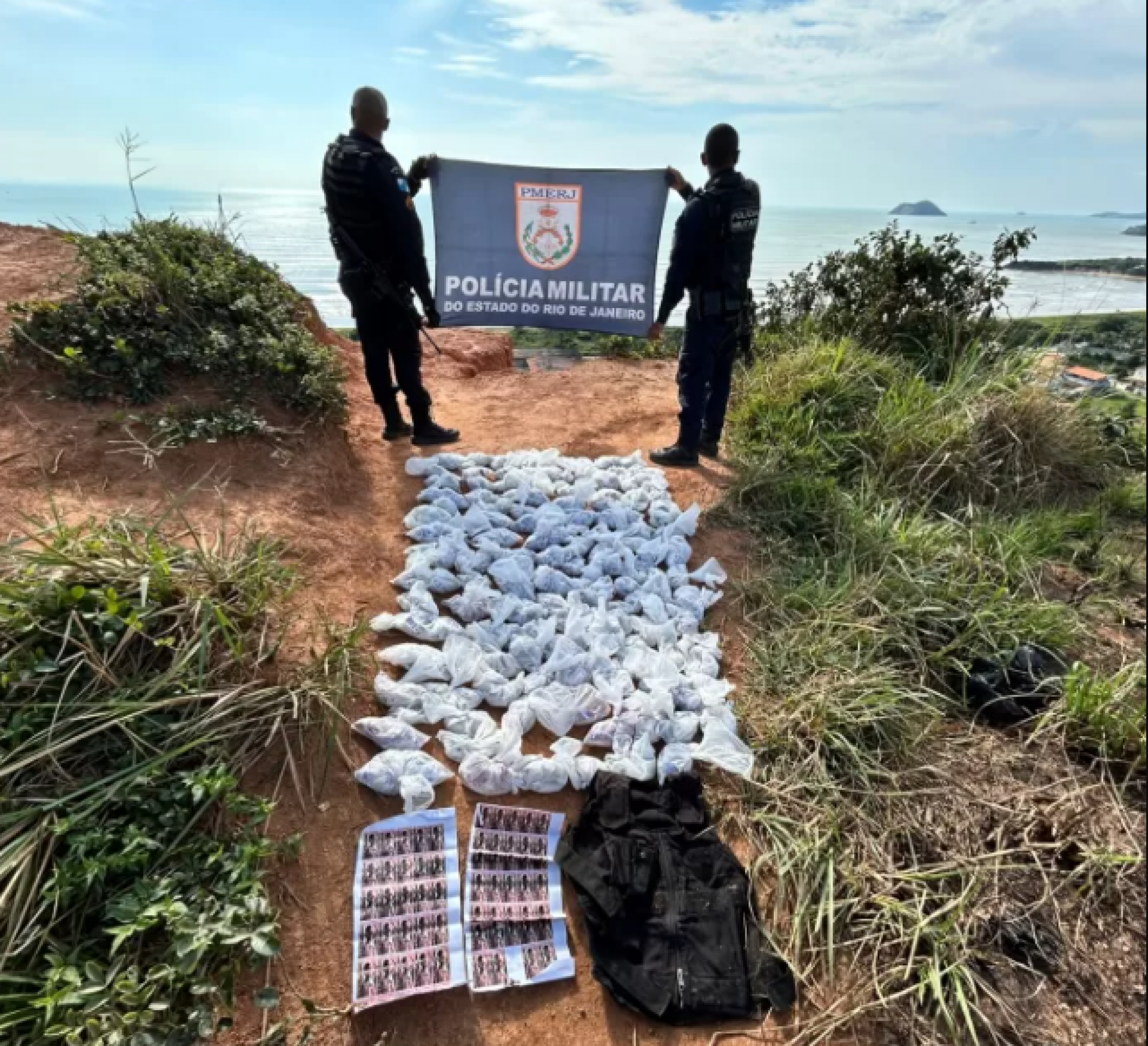Drogas apreendidas duranta a ação