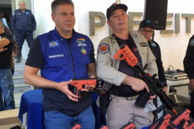 Novo armamento de menor potencial letal da Guarda Civil Municipal de Cabo Frio é apresentado para a população