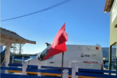 Passeios de barco são cancelados após alerta de ventos de até 70 km/h em Arraial do Cabo