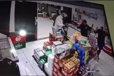 Depósito de bebidas no distrito de Figueira, em Arraial do Cabo, é assaltado