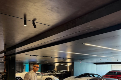 Fotos: Cristiano Ronaldo apresenta coleção de carros de R$ 150 milhões