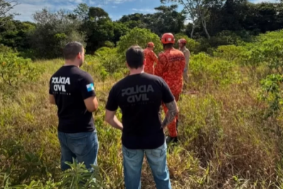 Corpo é encontrado enterrado em área de mata em Búzios durante buscas