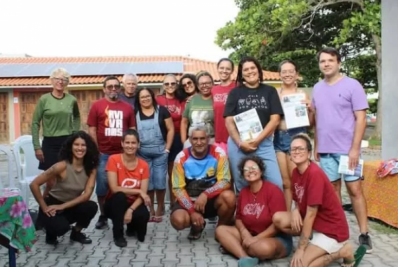 Semana Decolonial reúne moradores para compartilhar memórias da Praia da Baleia