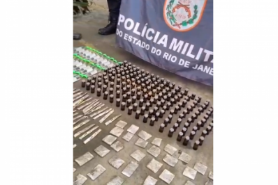 PM apreende drogas e detém dois suspeitos em Arraial do Cabo