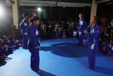 Judô transforma rotina de 80 crianças no Manoel Corrêa em Cabo Frio