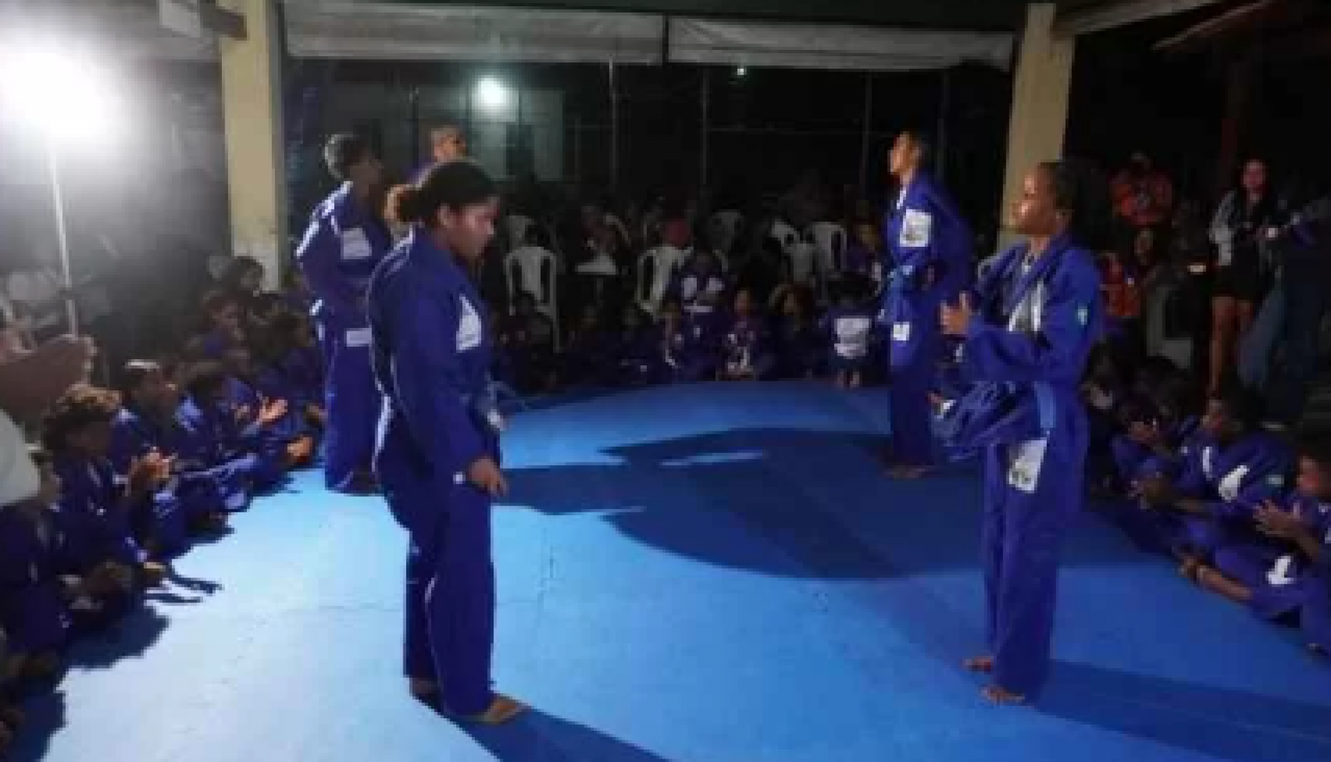 Judô transforma rotina de 80 crianças no Manoel Corrêa em Cabo Frio